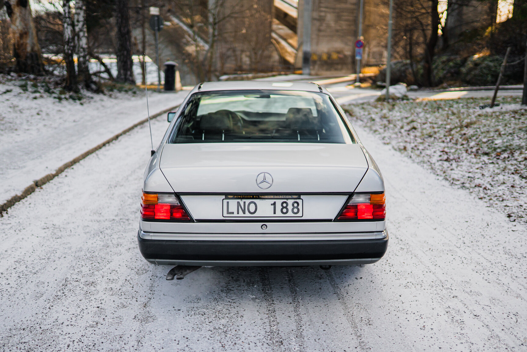 Exteriörbild på 1992 Mercedes-Benz 300CE-24V