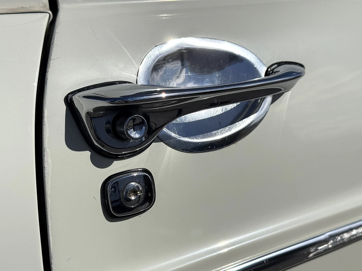 Exteriörbild på 1965 Volkswagen 1500 Limousine 311 Notchback (31)
