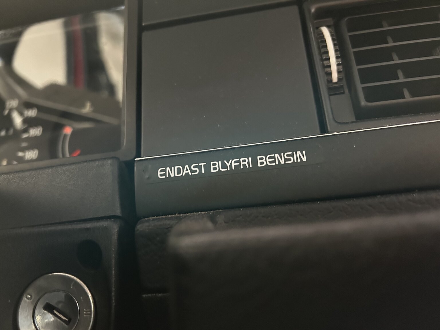Interior image of 1990 Volvo 240 GL