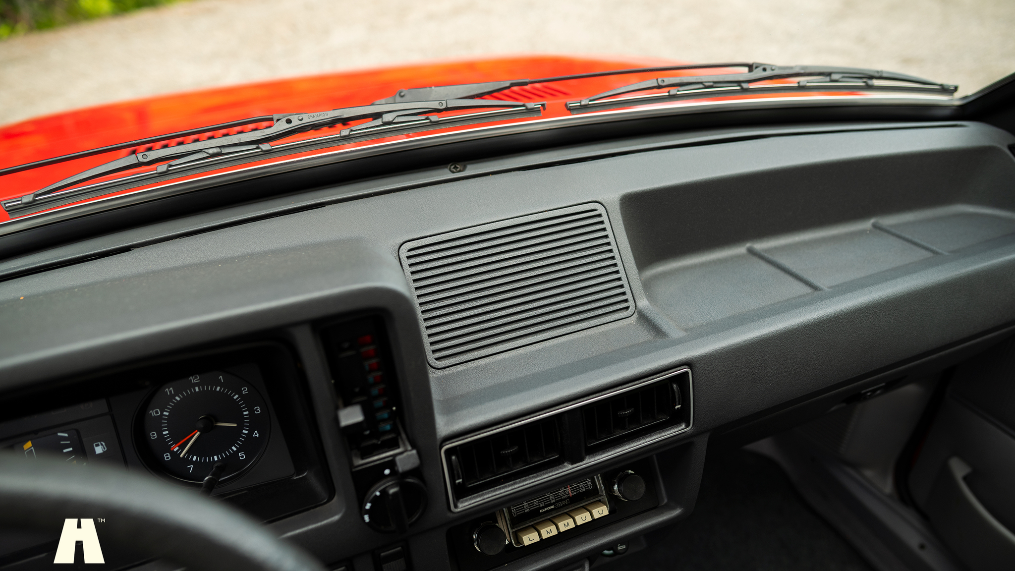 Innenraumfoto von 1986 Ford Escort 1.6 Hatchback 3-door  (34)