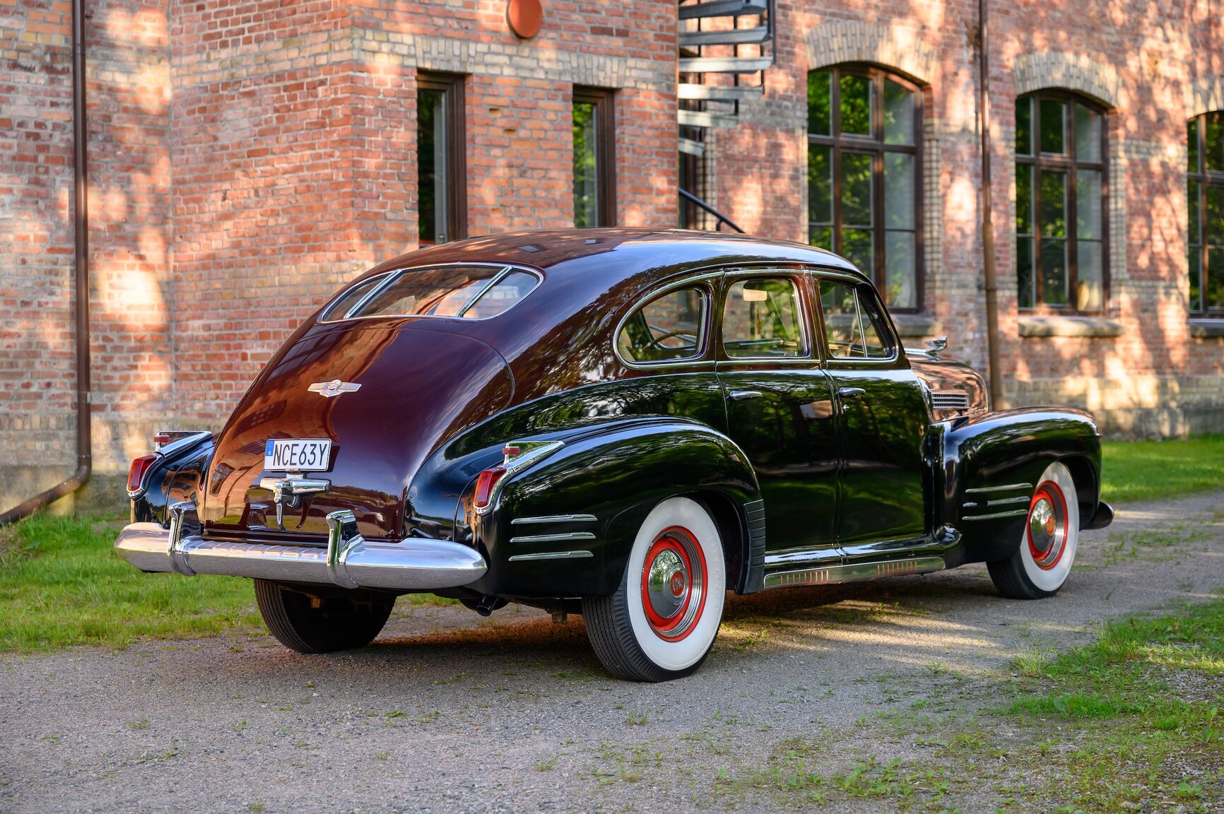 Exteriörbild på 1941 Cadillac Model Sixty-One Fastback (8)