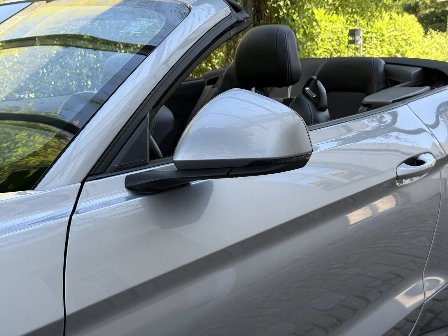 Exterior image of 2021 Ford Mustang GT Cabriolet (46)