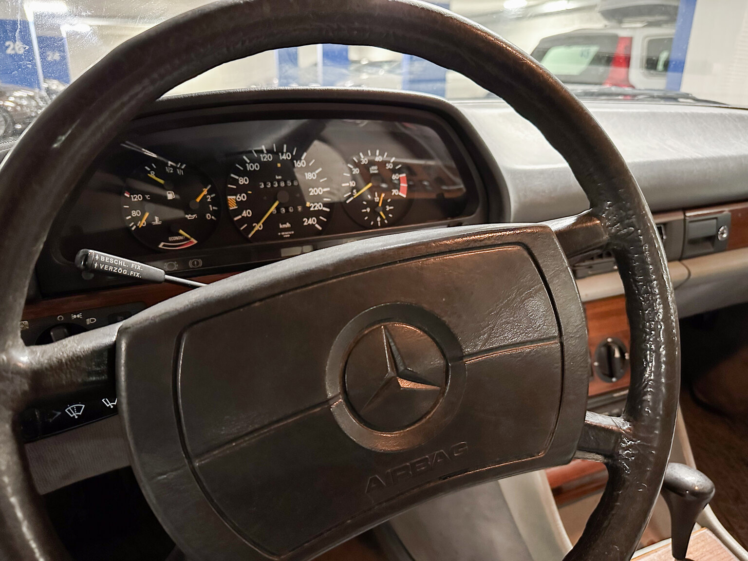Interiörbild 1985 Mercedes-Benz 500 SEL