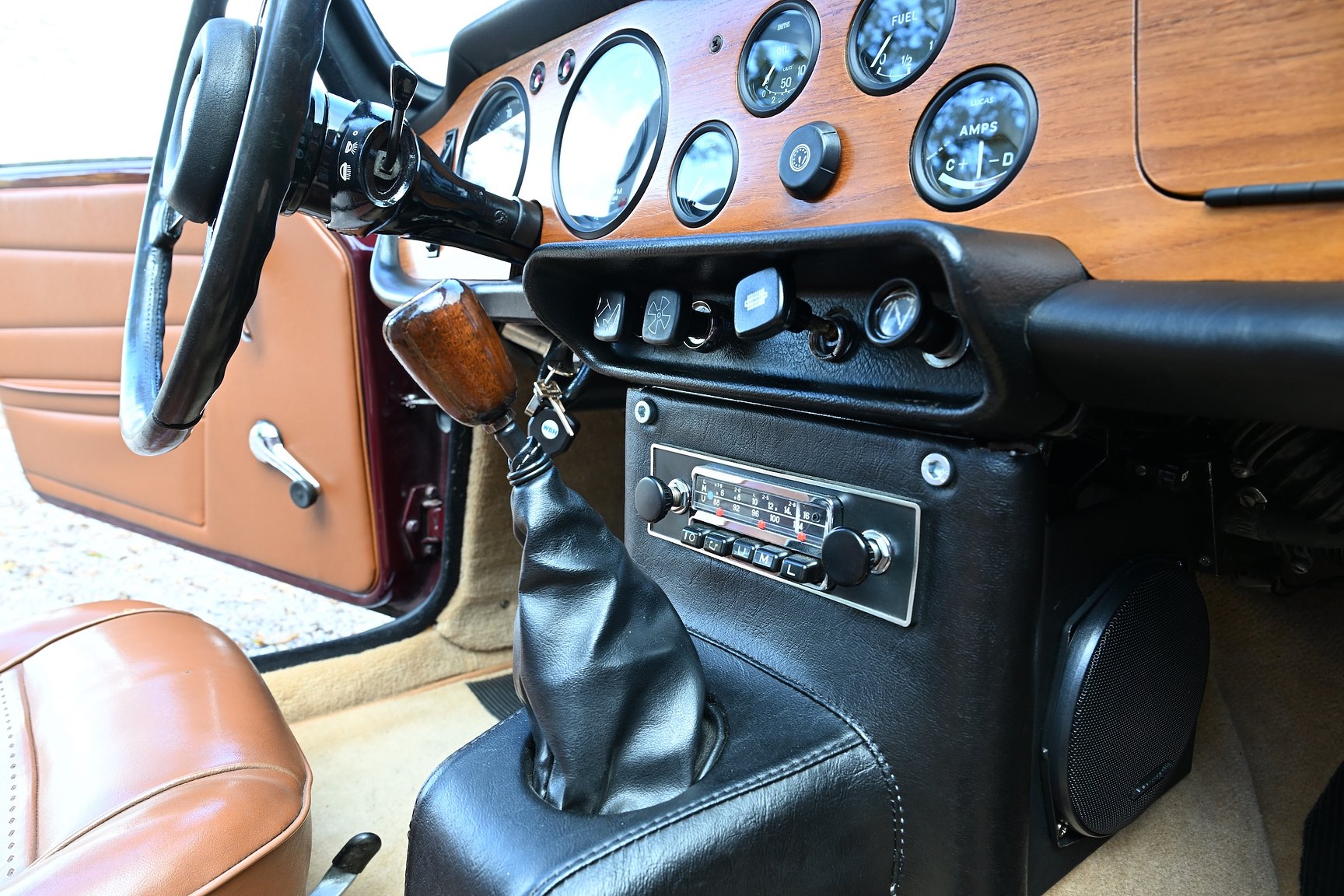 Interior image of 1971 Triumph TR6