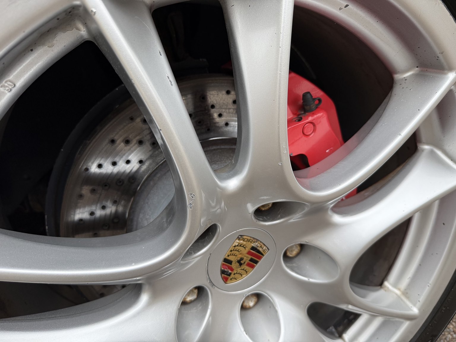 Exteriörbild på 2008 Porsche Cayenne GTS 6-växlad Manuell
