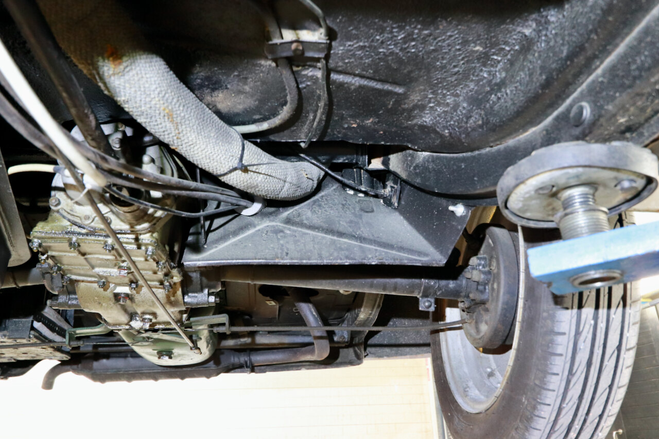 Image of 1959 Renault 4CV mechanics