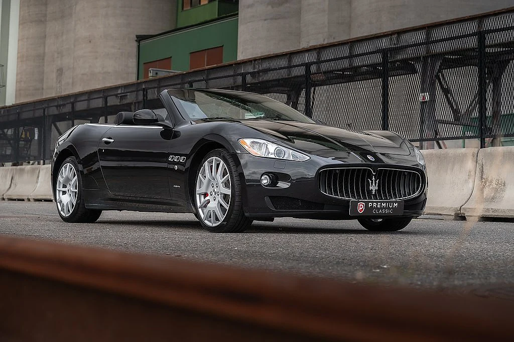 Bild på 2010 Maserati GranCabrio (13)