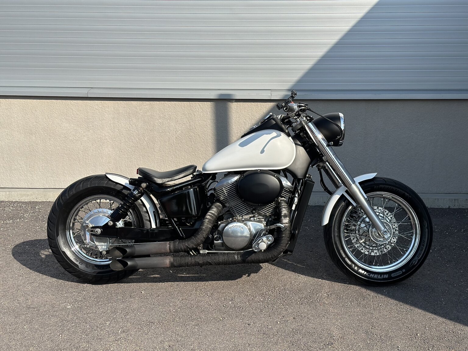 Exterior image of 2002 Honda Powersports VT750C Shadow