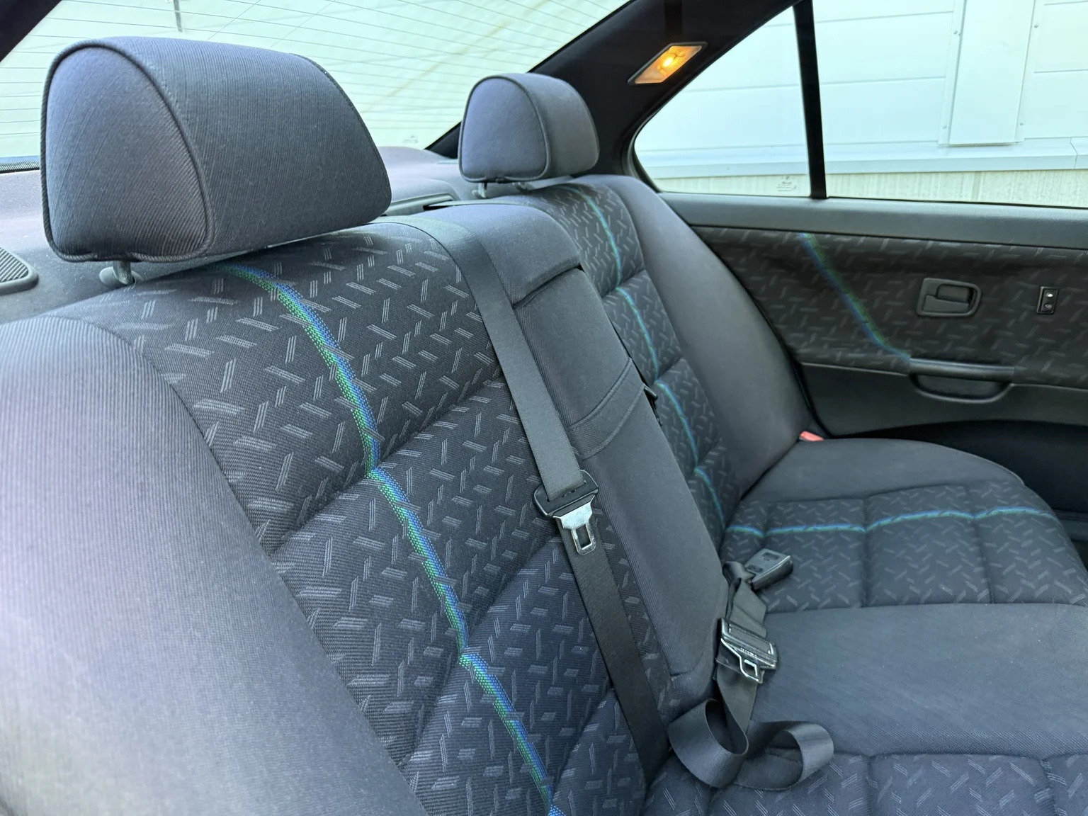 Interior image of 1993 ALPINA B6 2.8 (31)