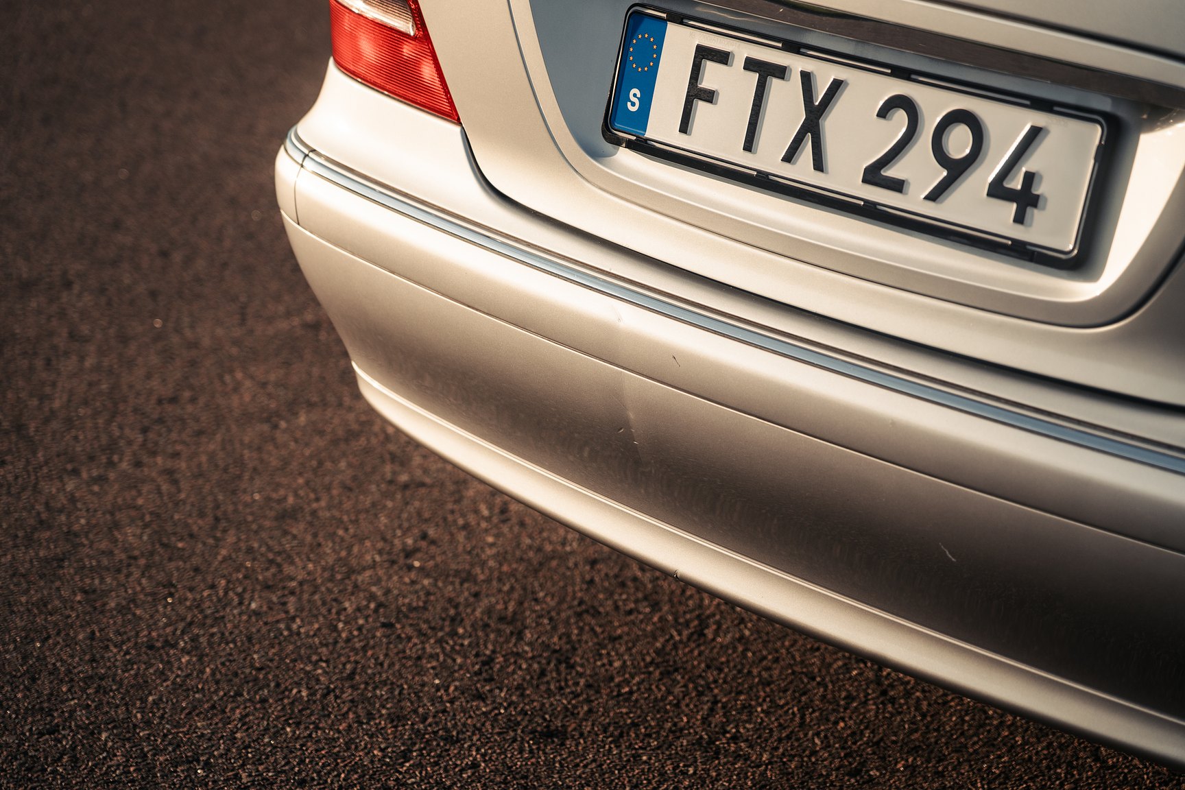 Exteriörbild på 1999 Mercedes-Benz S 320