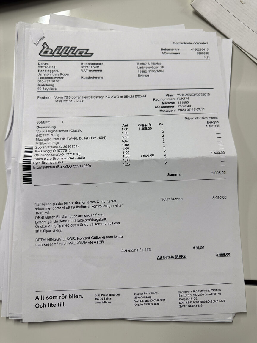 Documentation for 2000 Volvo V70 XC