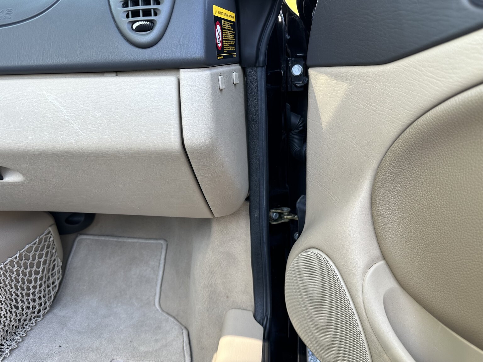 Innenraumfoto von 2003 SAAB 9-3 Aero Turbo Cabriolet