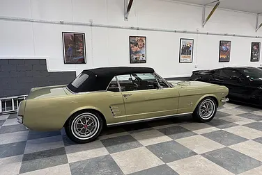 #<Image:0x00007f92dbb9f148>