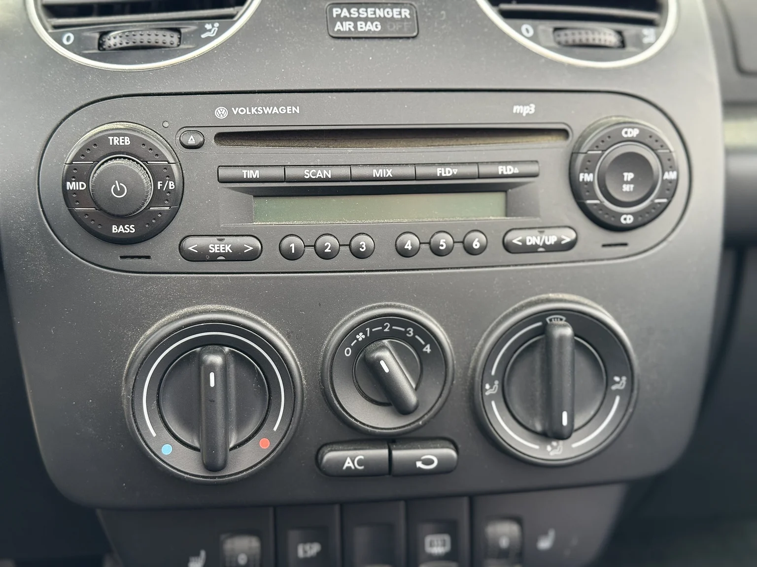 Innenraumfoto von 2007 VW Beetle 1600 Cabriolet  (13)