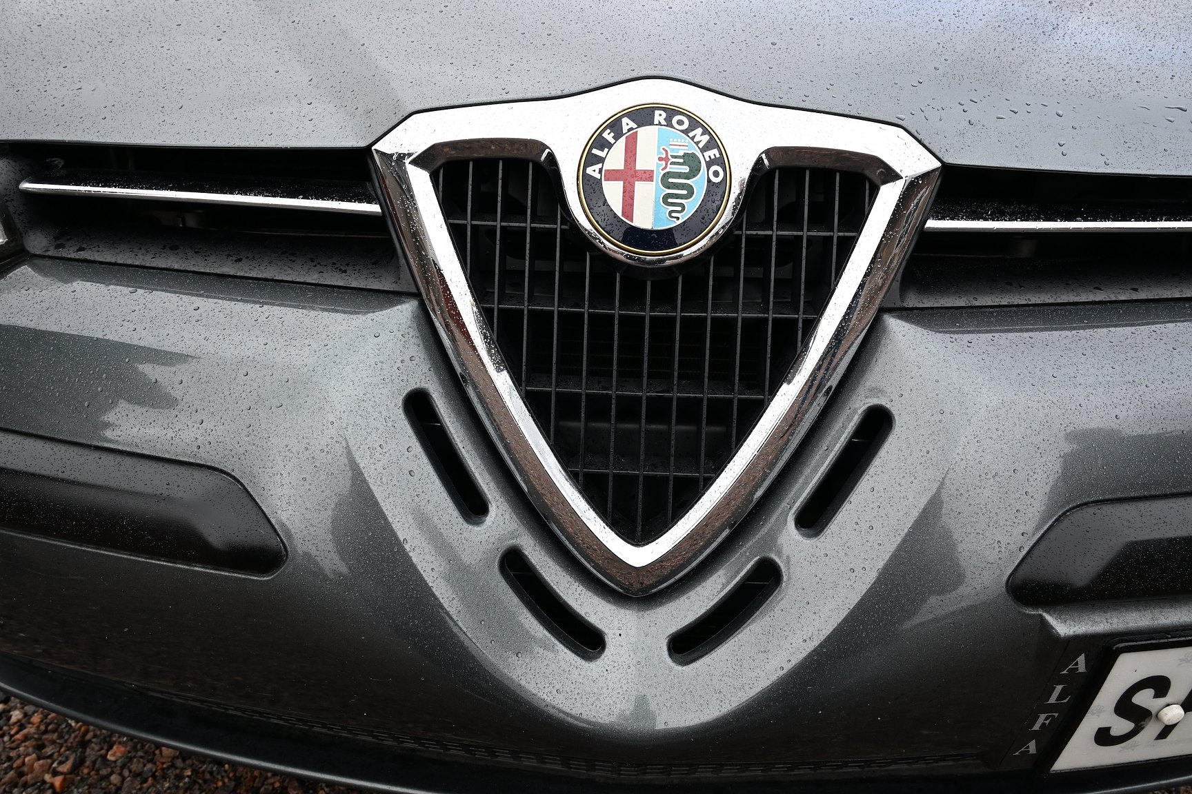 Exteriörbild på 2000 Alfa Romeo 156 Sportwagon TS Selespeed Distinctive