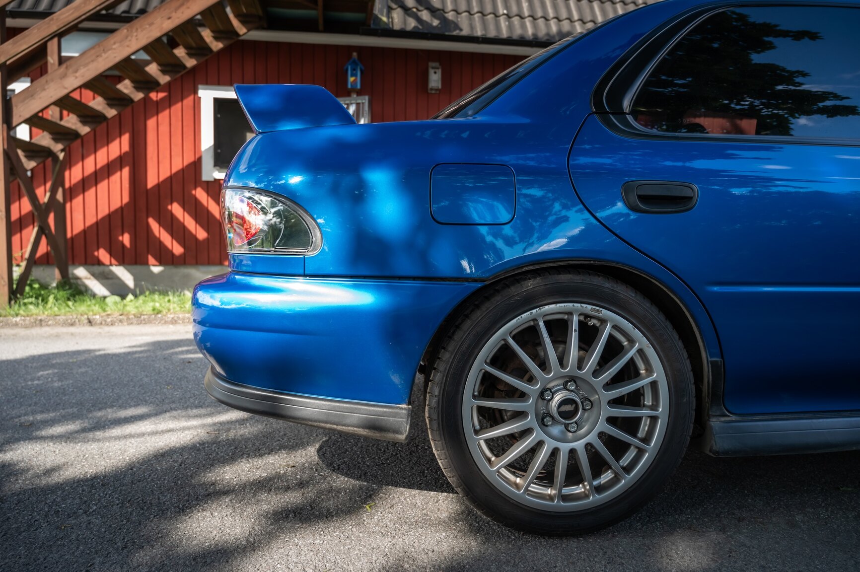 Exteriörbild på 1999 Subaru Impreza GT