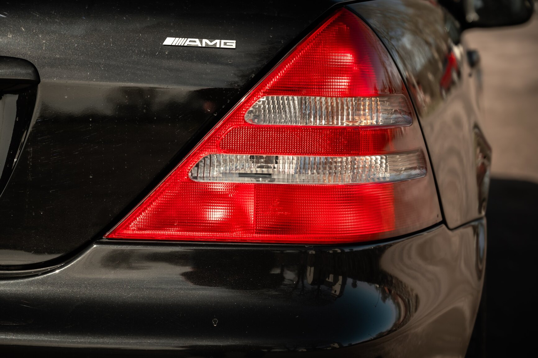 Exterior image of 2001 Mercedes-Benz SLK 320