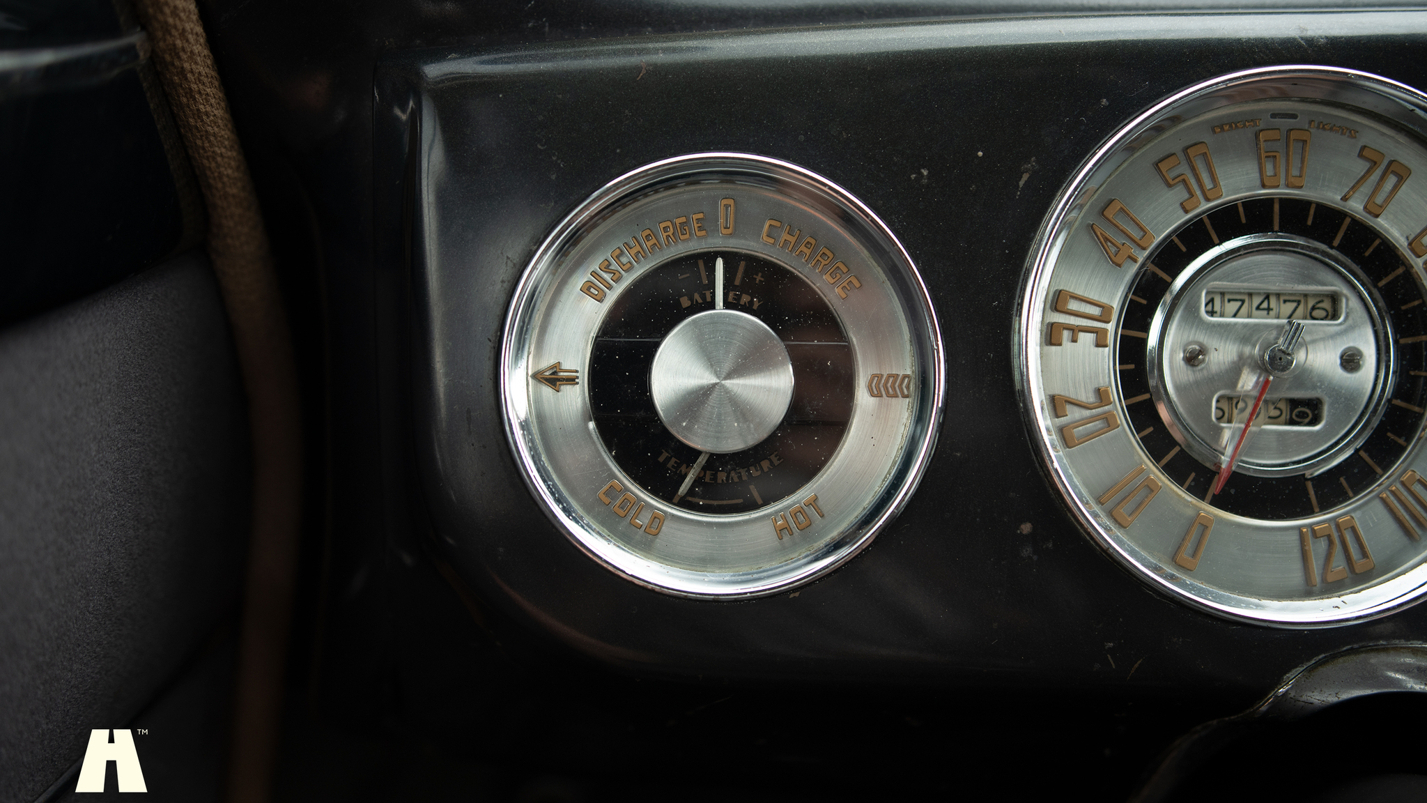Interior image of 1949 Buick Super Eight (15)