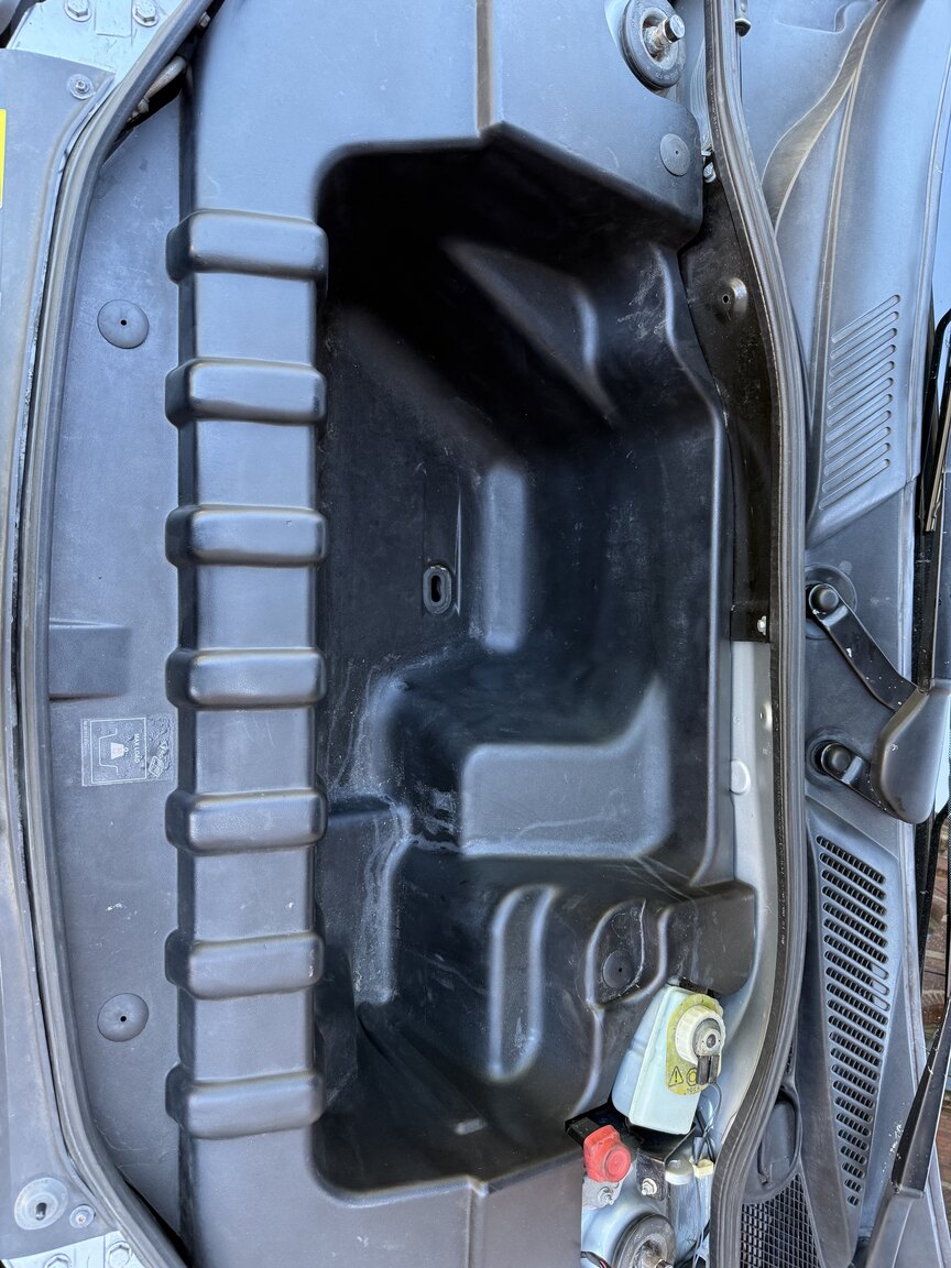 Image of 2002 Renault Clio Sport V6 mechanics