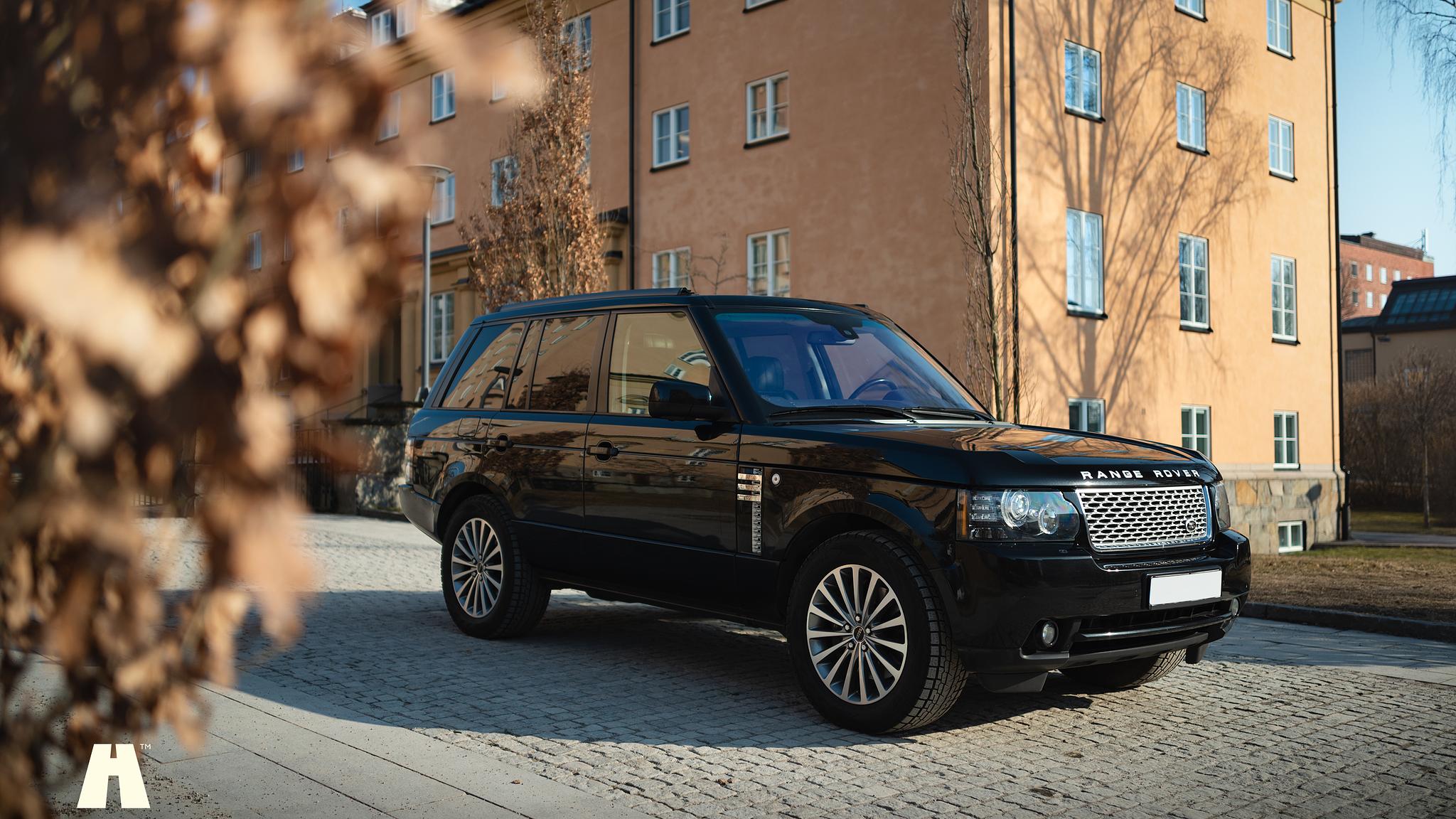 Exterior image of 2012 Land Rover Range Rover Westminster TDV8 (L322)