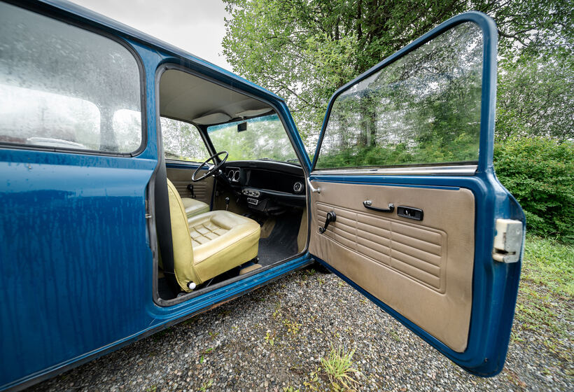 1972 Austin Mini 1000 BSG844 - Interior - 3 - Bidders Highway ...