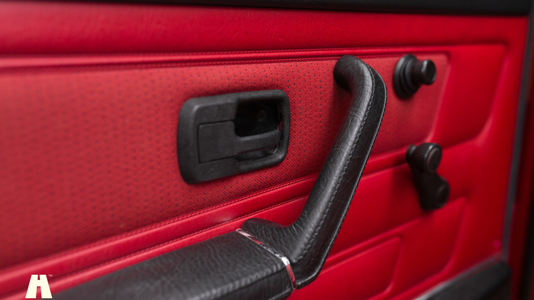 Interior image of 1988 Volkswagen Golf GTI Cabriolet