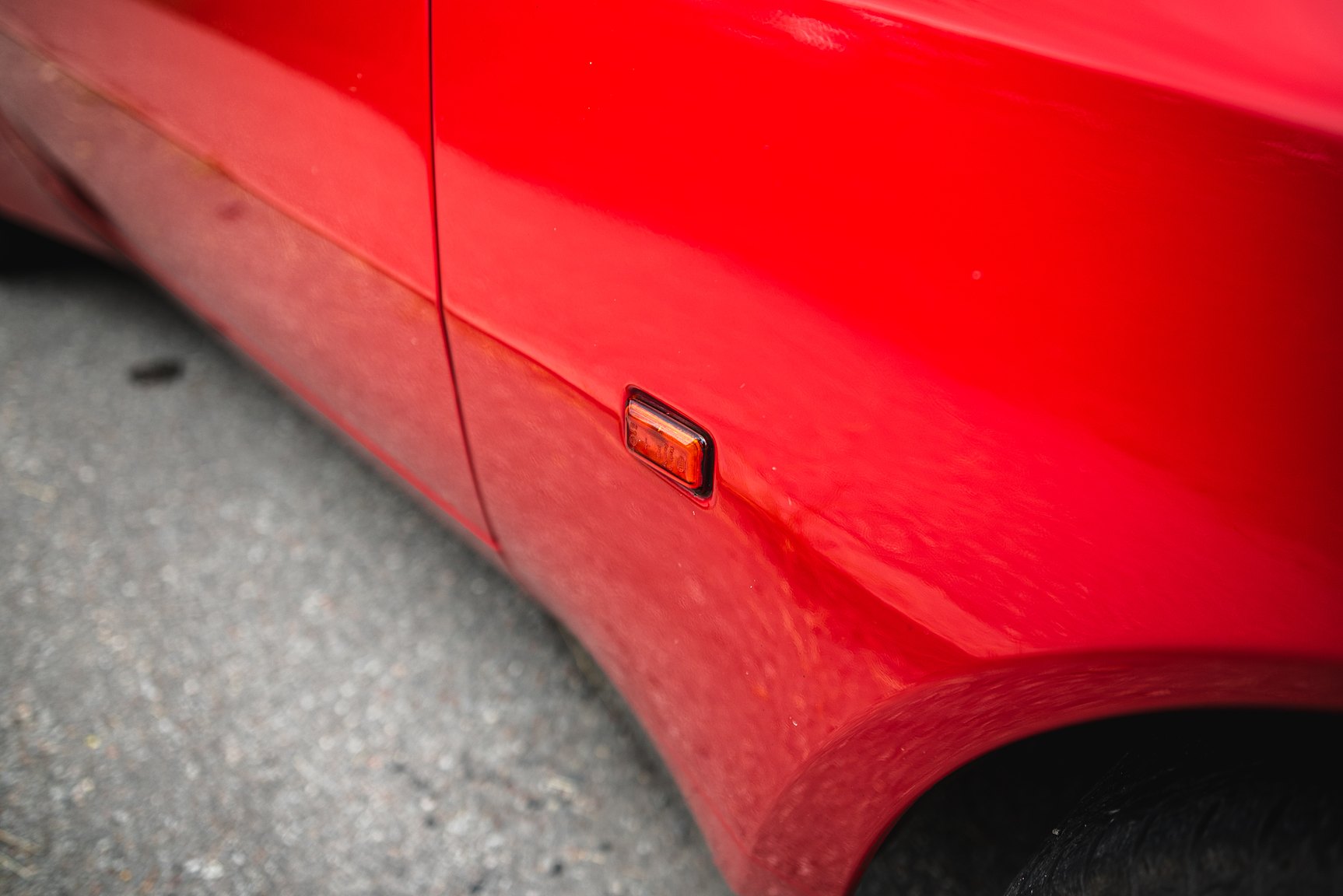 Exterior image of 1988 Porsche 944