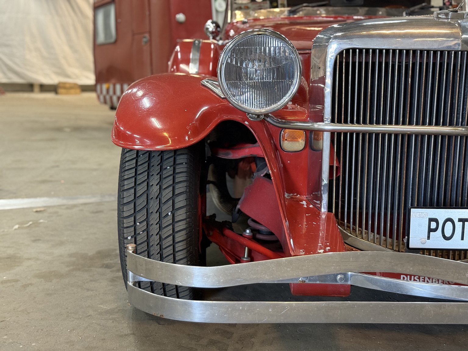 Exteriörbild på 1965 Duesenberg Roadster/StreetRod Replika 