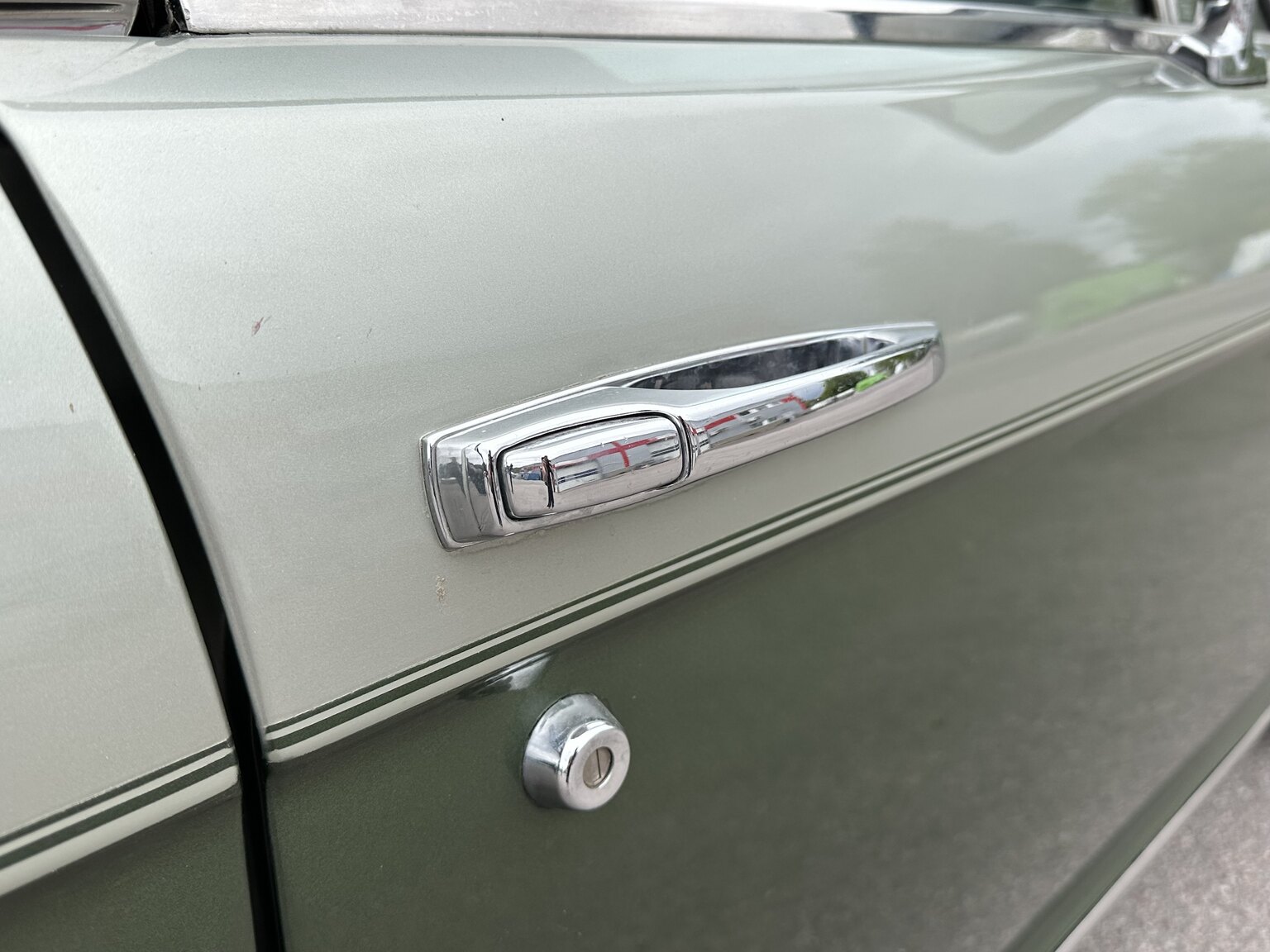 Exteriörbild på 1982  Rolls Royce Silver Spirit