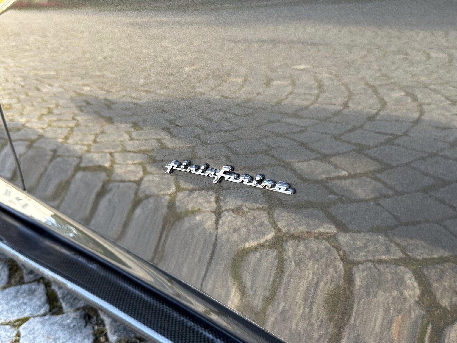 Exterior image of 2013 Ferrari F12 Berlinetta