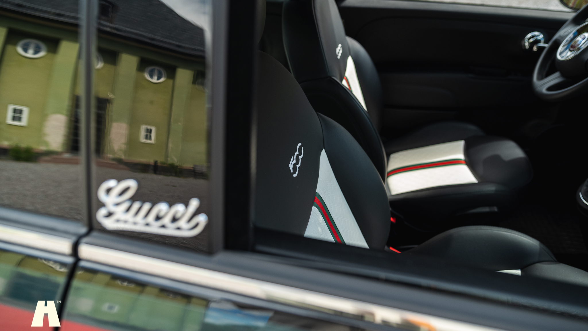 Interior image of 2012 FIAT 500 GUCCI