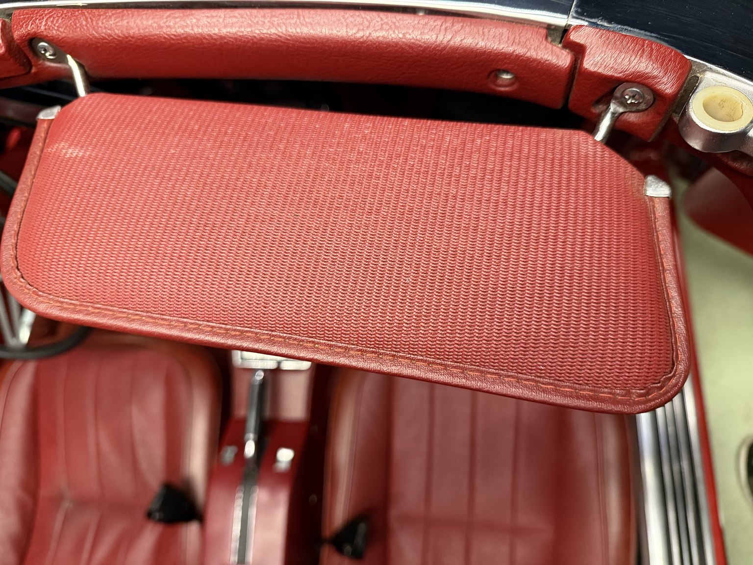 Innenraumfoto von 1974 Chevrolet Corvette Stingray (43)