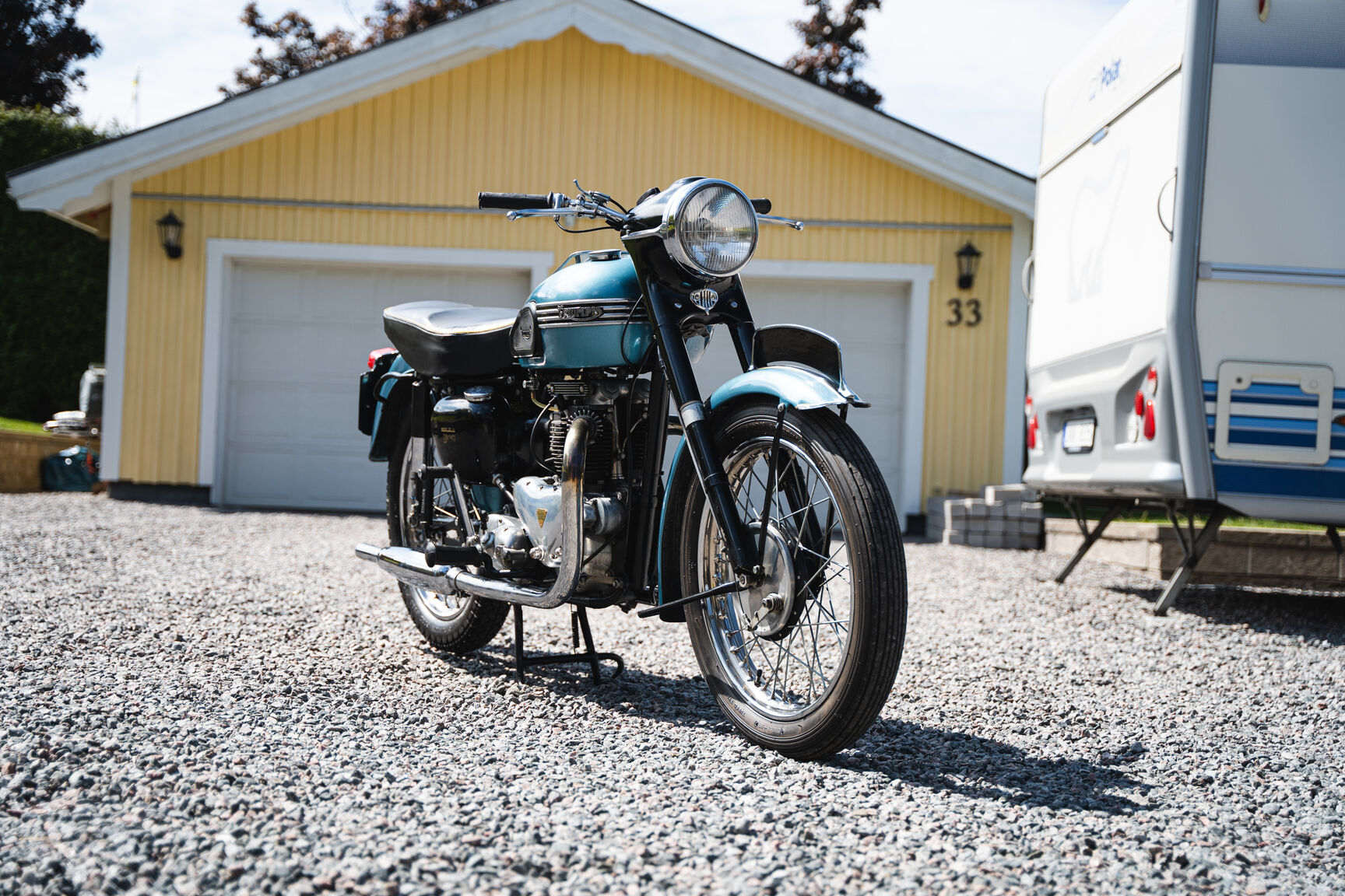 Exterior image of 1956 Triumph Thunderbird (6)