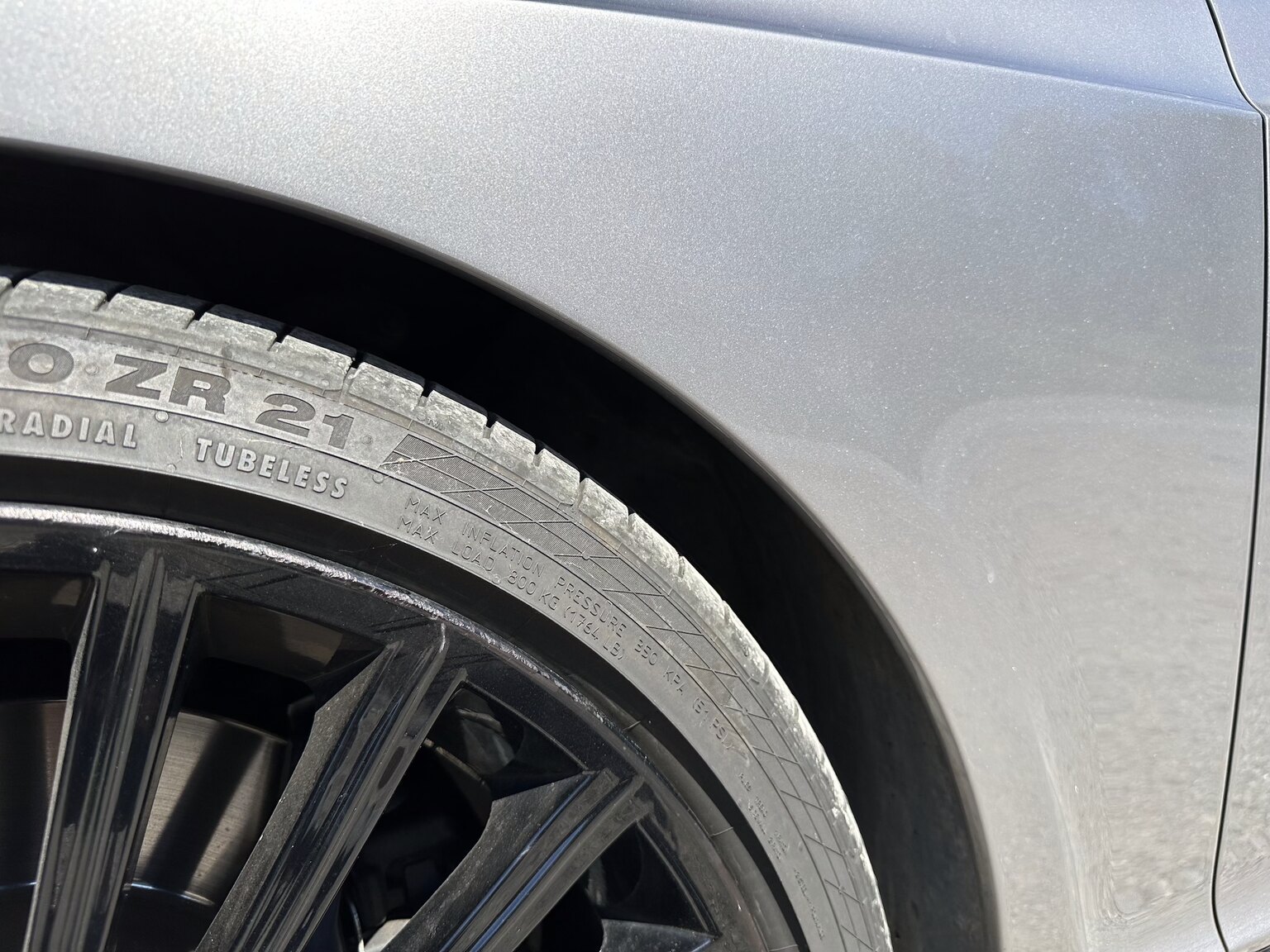 Exteriörbild på 2005 Bentley Continental GT