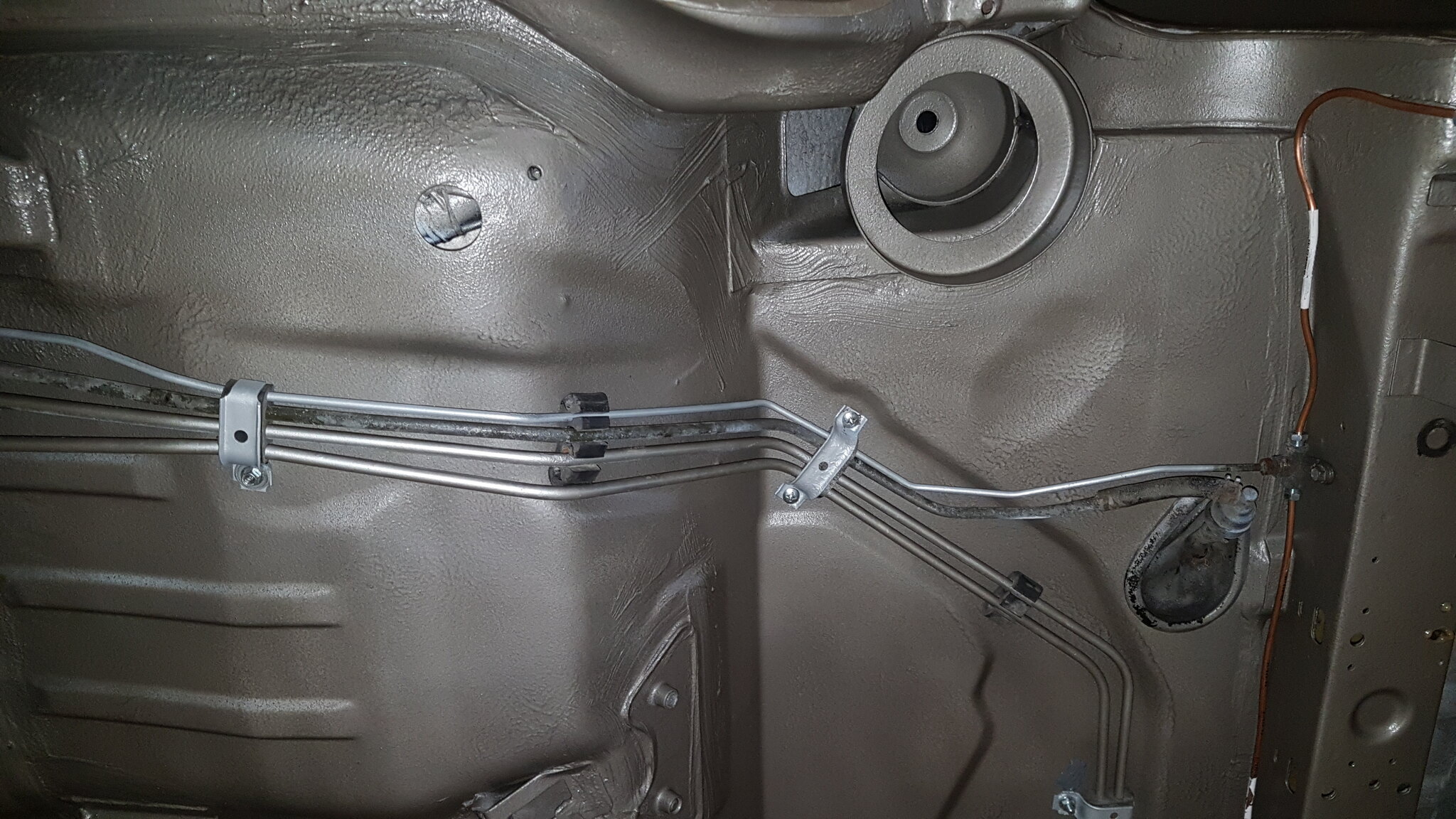 Image of 1986 Mercedes-Benz 500 SEC (55) mechanics