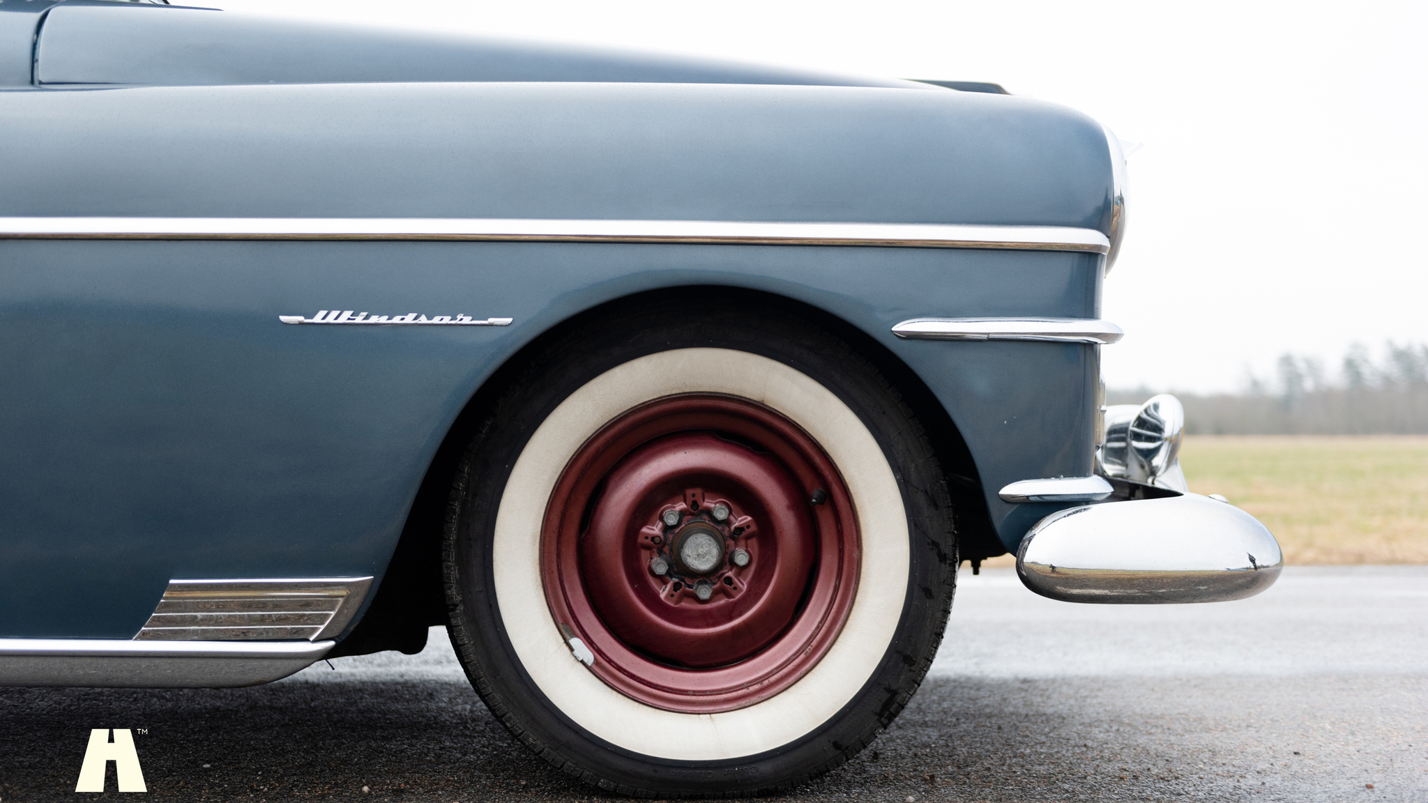 Exteriörbild på 1950 Chrysler Windsor Club Coupé (23)