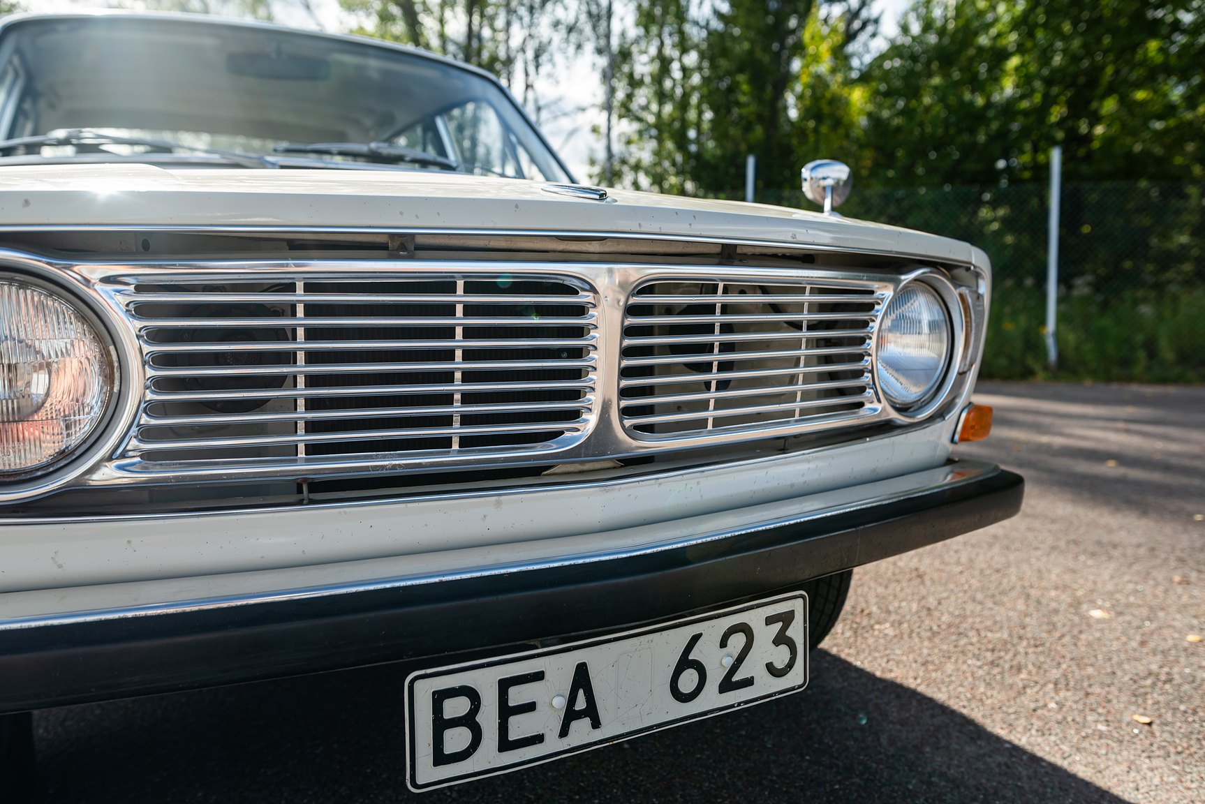 Exterior image of 1967 Volvo 144 1.8 