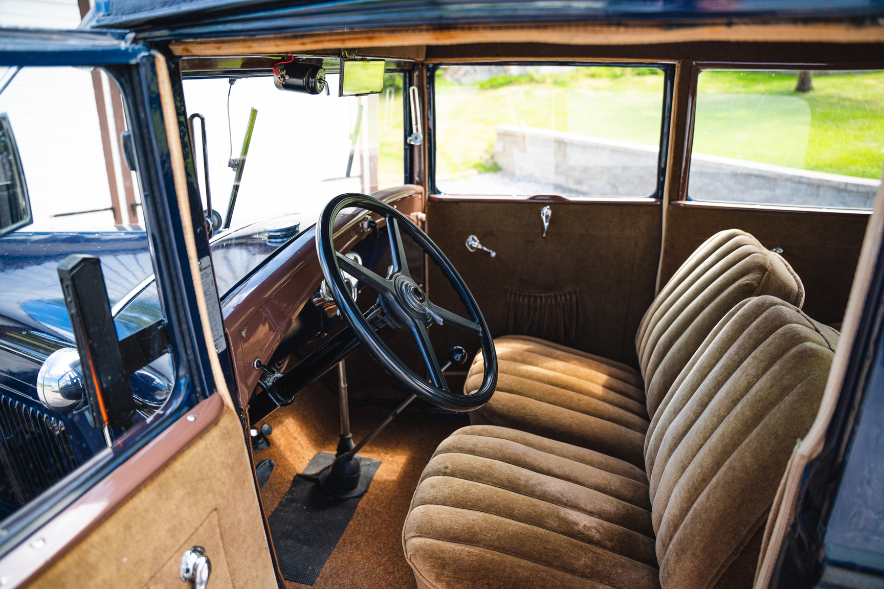 Interiörbild 1931 Ford A Luxe Sedan (2)