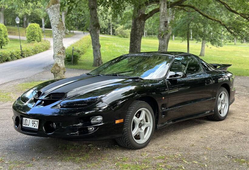 2000 Pontiac TransAm Firebird