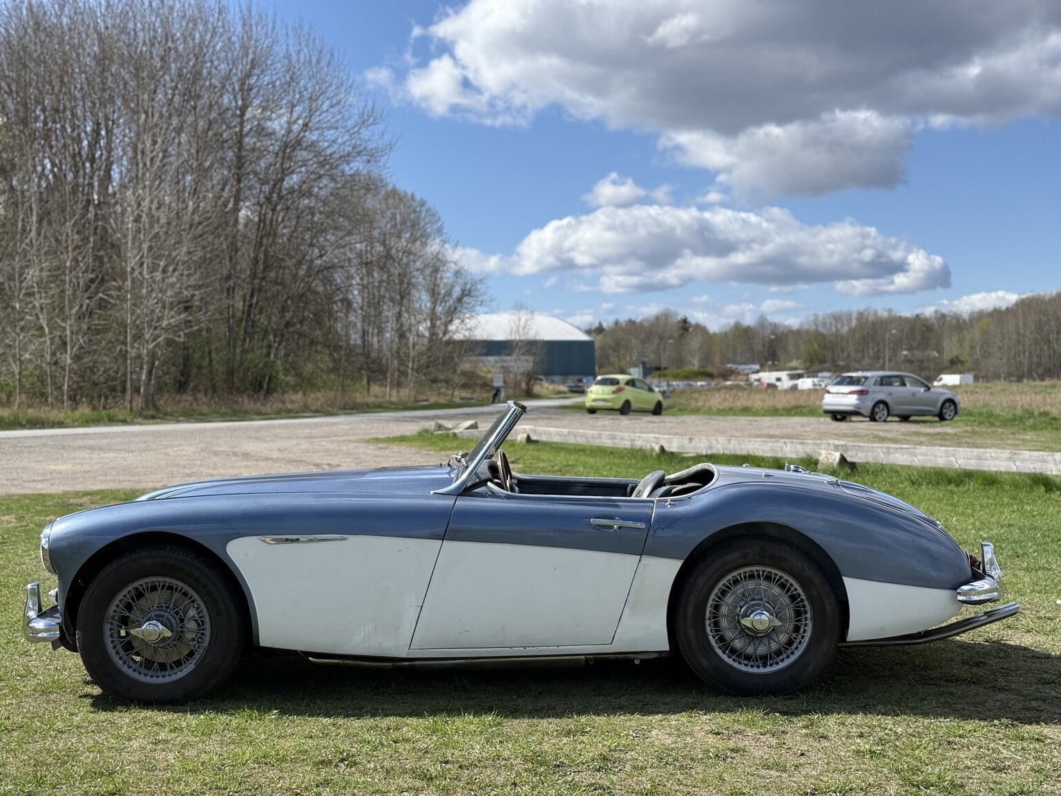 Exteriörbild på 1958 Austin-Healey 100-6