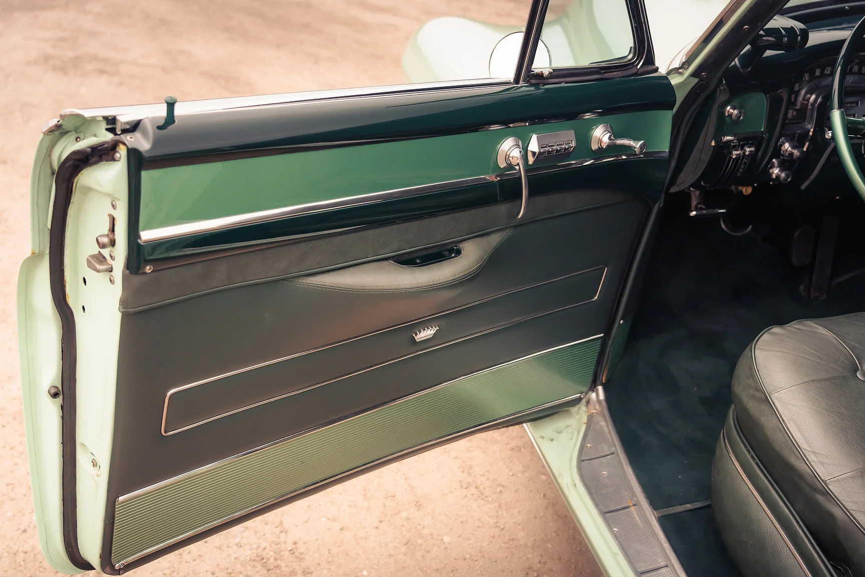 Innenraumfoto von 1953 Cadillac Series 62 (7)