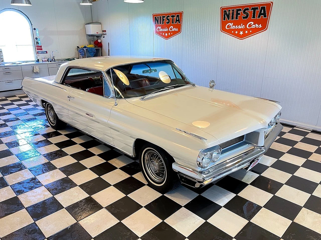 Bild von 1962 Pontiac Grand Prix (2)