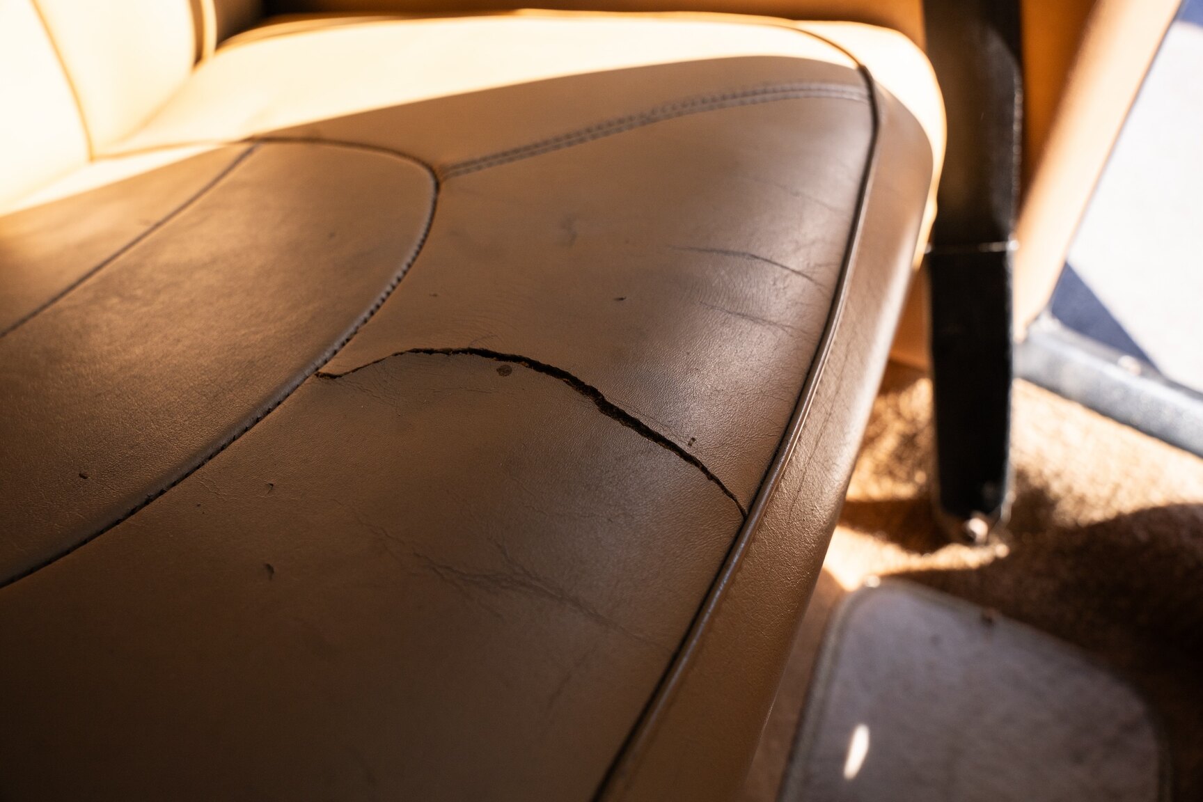Interior image of 1988 Saab 900 Turbo Convertible