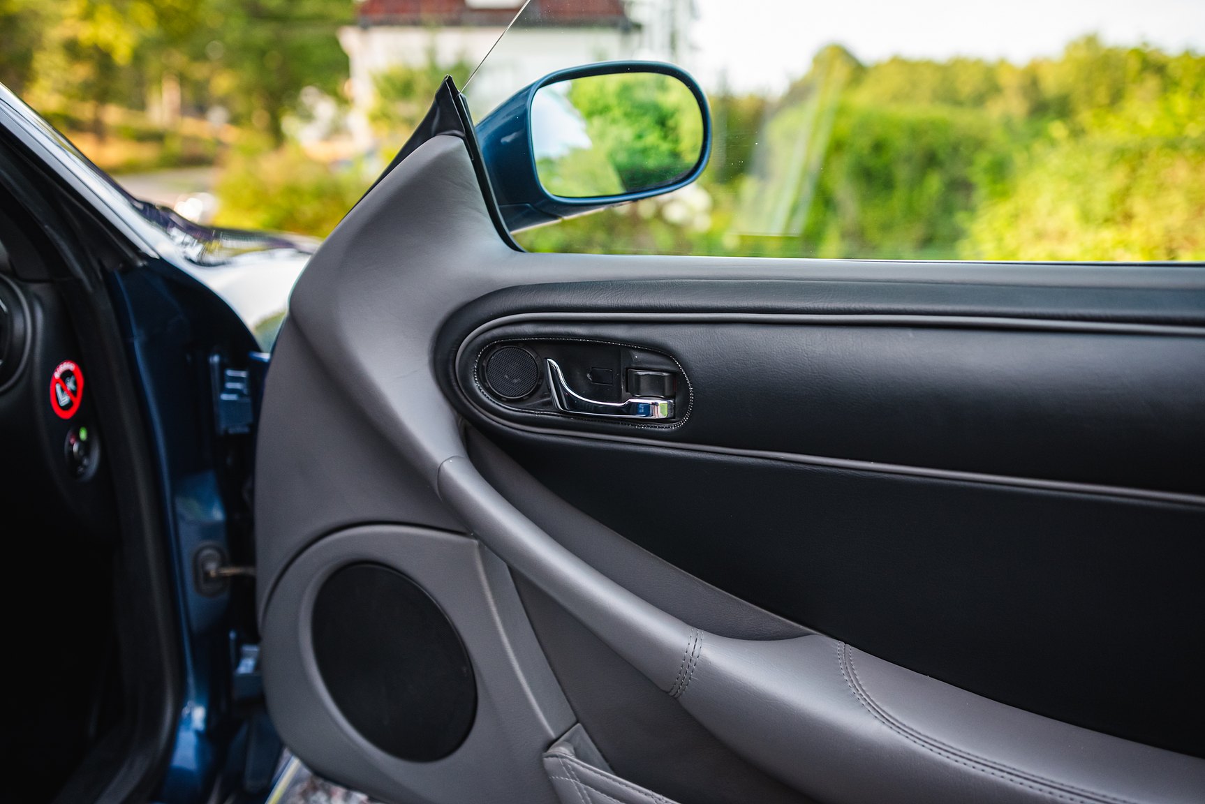 Interior image of 2000 Maserati 3200 GT