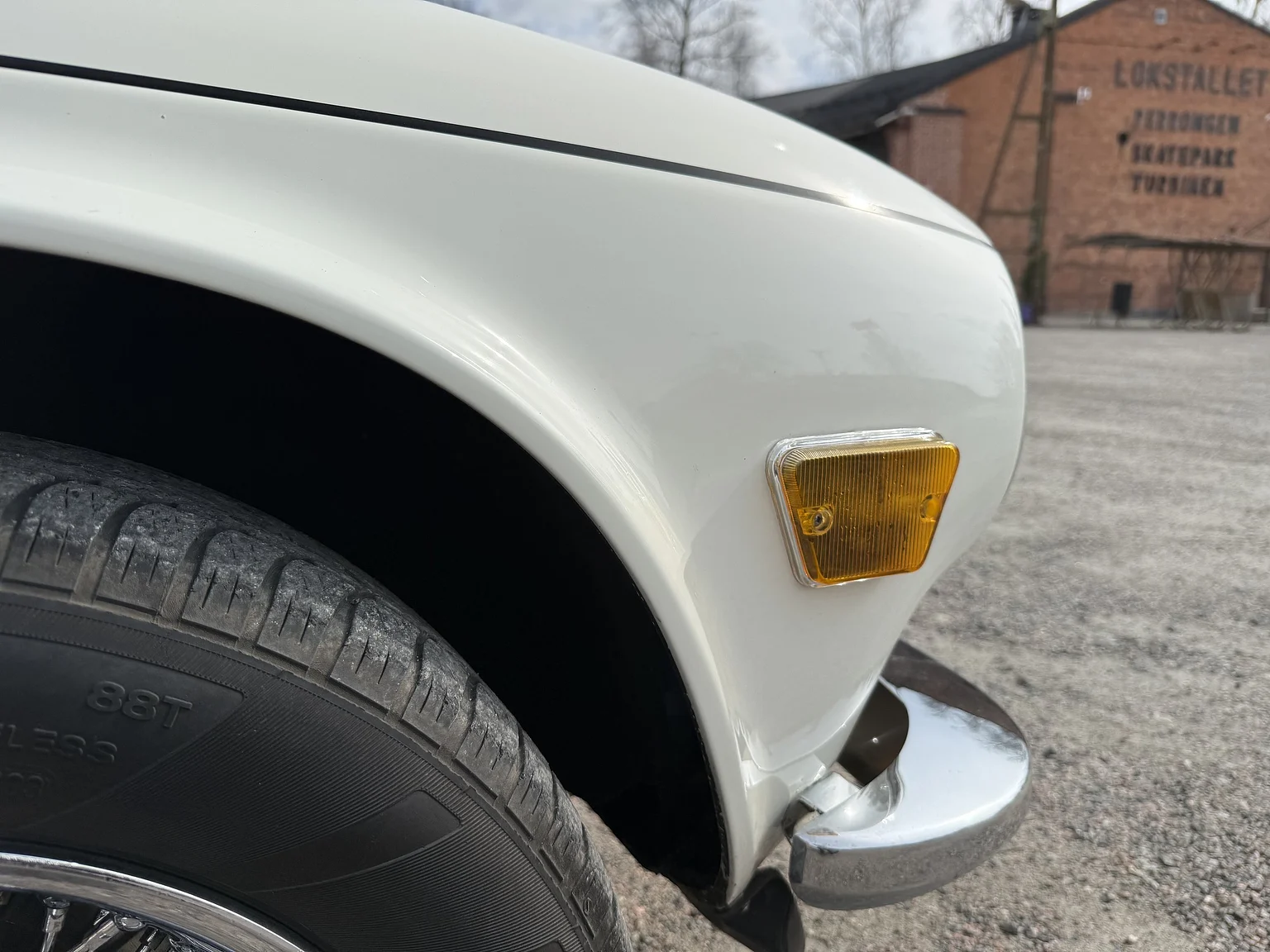 Exterior image of 1970 Triumph TR6 (52)