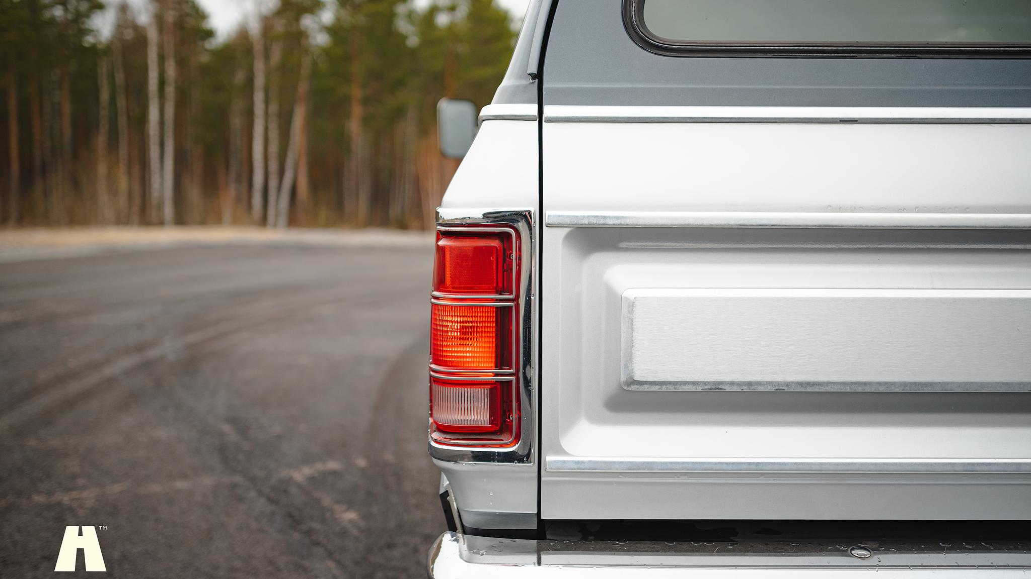Exterior image of 1986 Dodge Ramcharger