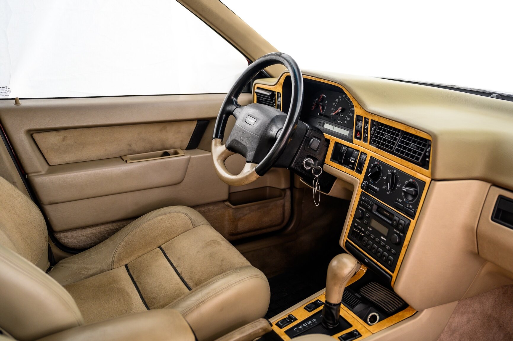 Innenraumfoto von 1996 Volvo 850 R