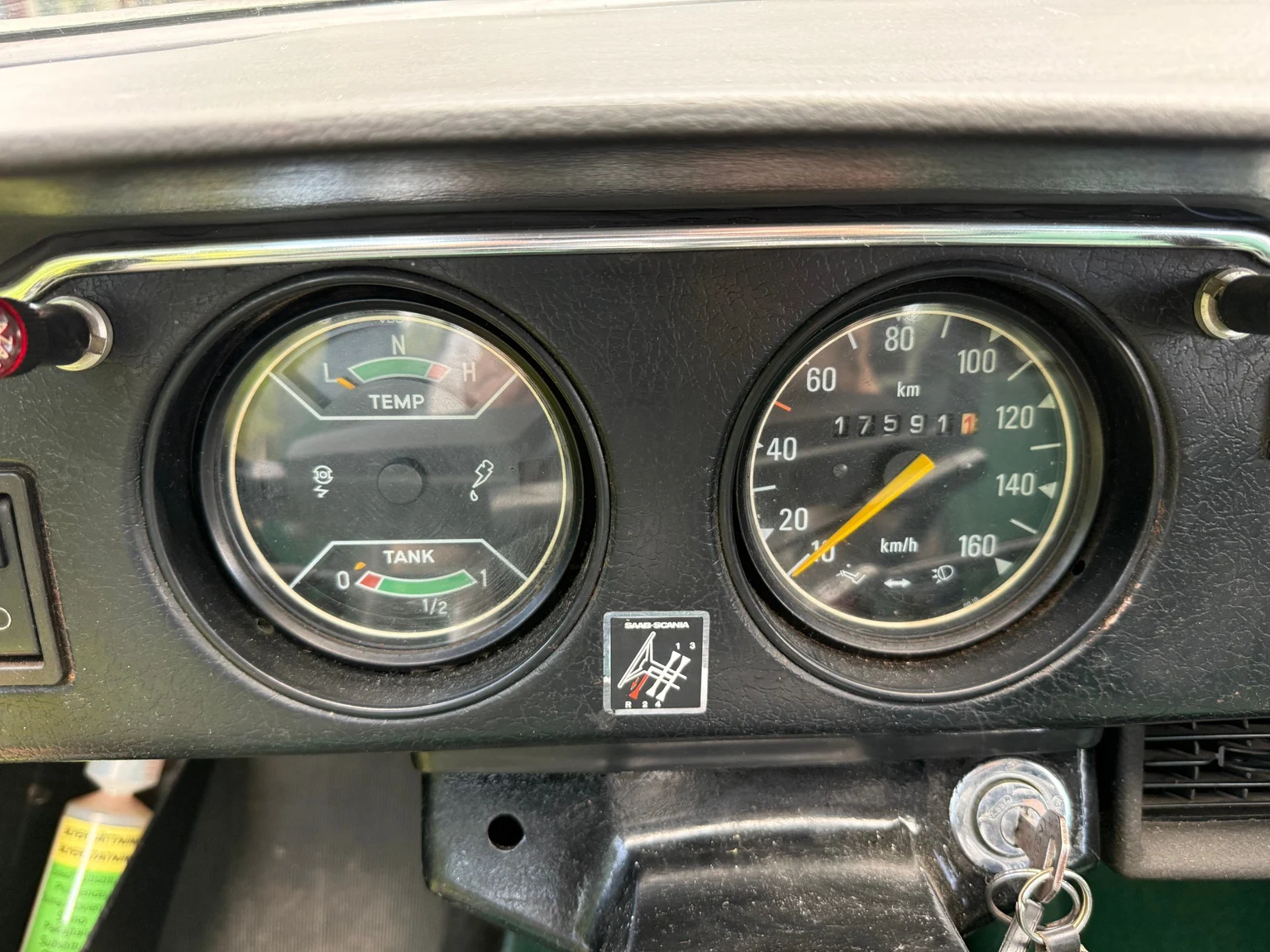Innenraumfoto von 1975 Saab 95 V4 kombi - 7-sits (9)