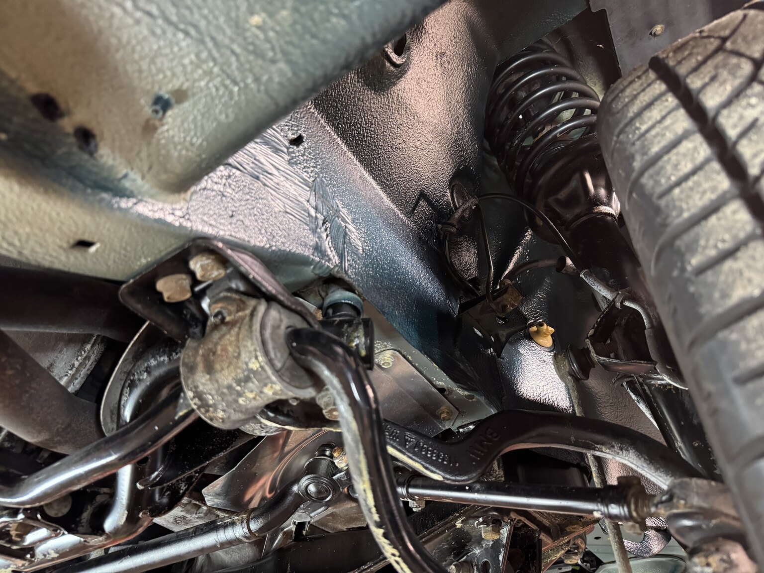Image of 1996 BMW 520i Touring mechanics