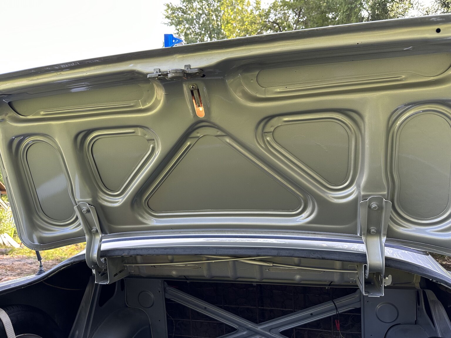 Interiörbild 1967 Opel Kadett B Rallye